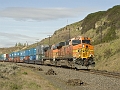 BNSF 7653 at The Dalles, Columbia Rvr on 12 April 2007